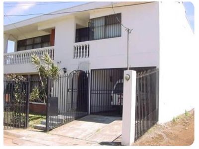 Дом Дома Эконом класс. Дом в Heredia рядом с Сан Хосе., Коста-Рика, 252 м² - фото 1