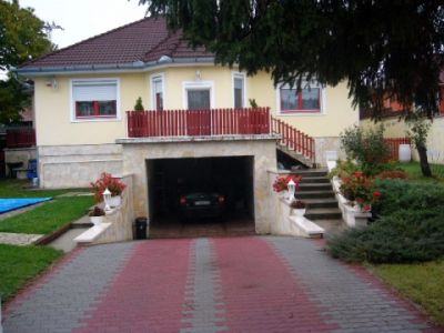 Дом Ырд, Венгрия, 160 м2 - фото 1