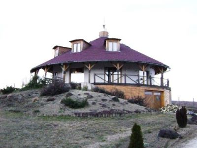 Дом Мариахалом, Венгрия, 307 м2 - фото 1