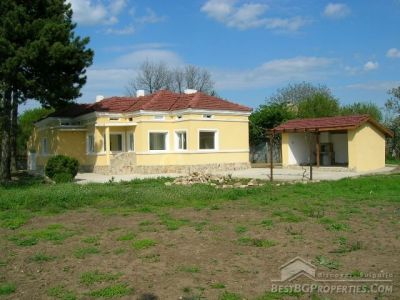Дом Добрич ID 3938, Болгария, 1 800 м2 - фото 1