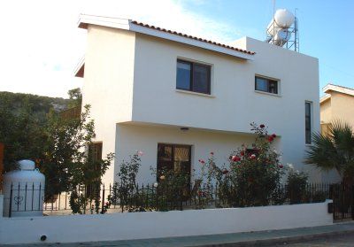 Дом Paralimni-Ag.Napa, Кипр, 150 м2 - фото 1