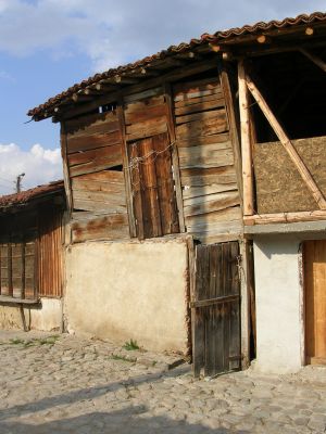 Дом Малый город в Болгарии, спа-центр на подножие горы 