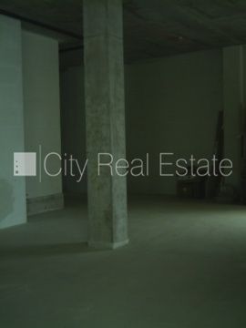 Коммерческая недвижимость в Риге, Латвия, 400 м2 - фото 1