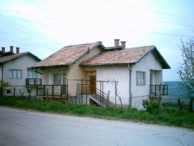 Дом в Тырговиште, Болгария, 1 360 м2 - фото 1