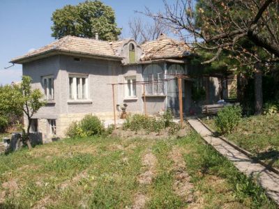 Дом в Тырговиште, Болгария, 1 200 м2 - фото 1