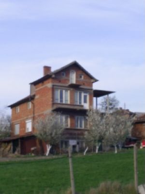 Дом Болгария-Хасково-Симеоновград, Болгария, 2 500 м2 - фото 1