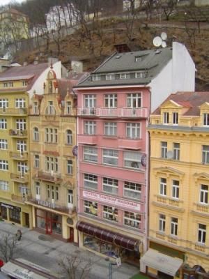 Квартира Карловы Вары - центр, Чехия, 66 м² - фото 1