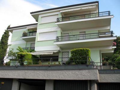 Квартира у озера Гарда, Италия, 75 м² - фото 1