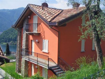 Квартира у озера Комо, Италия, 80 м² - фото 1