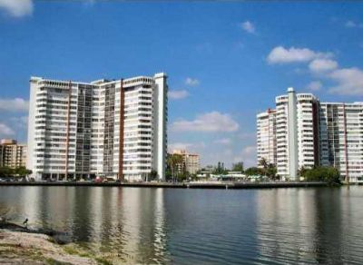 Квартира в Майами, США, 78 м² - фото 1