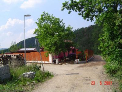 Земля в Бероуне, Чехия - фото 1