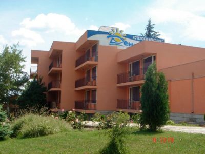 Отель, гостиница в Каварне, Болгария, 2 797 м2 - фото 1