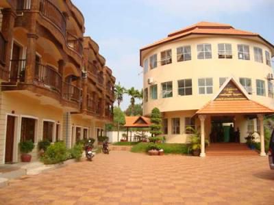 Отель, гостиница Сиануквиль, Камбоджа, 250 м2 - фото 1