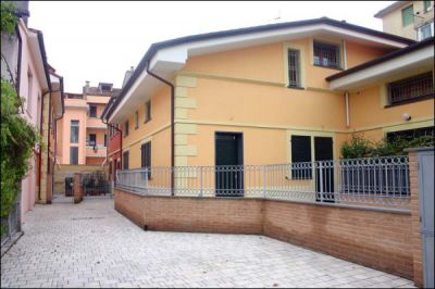Дом в Виареджо, Италия, 130 м2 - фото 1