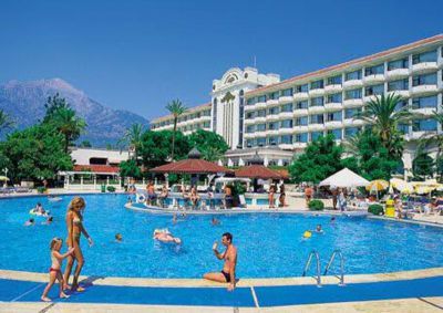 Отель, гостиница в Кемере, Турция, 42 000 м2 - фото 1