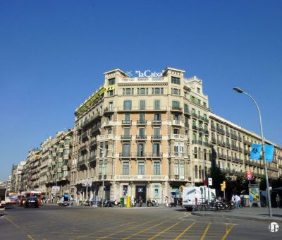 Офис в Барселоне, Испания, 517 м2 - фото 1