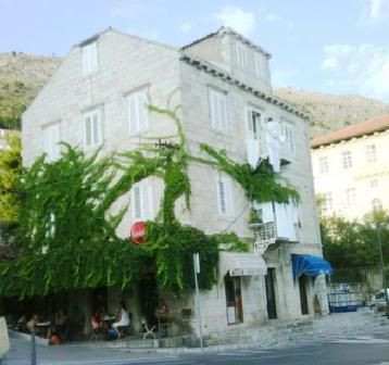 Доходный дом в Дубровнике, Хорватия, 215 м2 - фото 1
