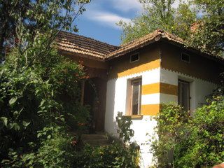 Дом во Враце, Болгария, 1 500 м2 - фото 1