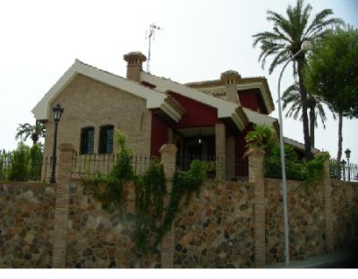 Дом в Аликанте, Испания, 600 м2 - фото 1