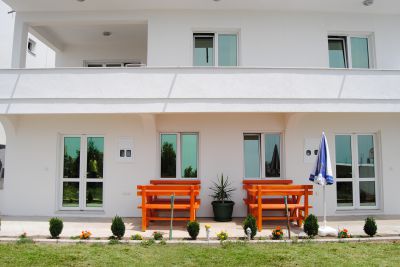 Квартира в Улцине, Черногория, 40 м² - фото 1