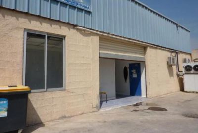 Производство в Каннах, Франция, 909 м² - фото 1