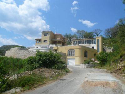 Особняк в Кульаче, Черногория, 750 м² - фото 1