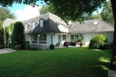 Дом в Мюнхене, Германия, 233 м² - фото 1