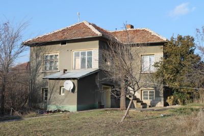 Дом в Монтане, Болгария, 120 м² - фото 1
