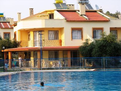 Дом в Кушадасы, Турция, 220 м² - фото 1