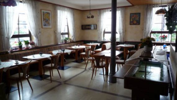 Отель, гостиница в Баден-Бадене, Германия, 831 м² - фото 5