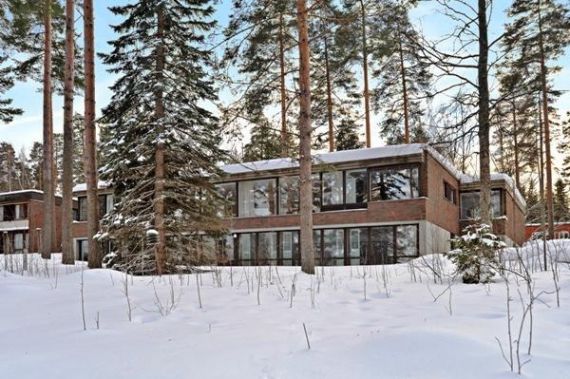Дом в Лахти, Финляндия, 360 м² - фото 1