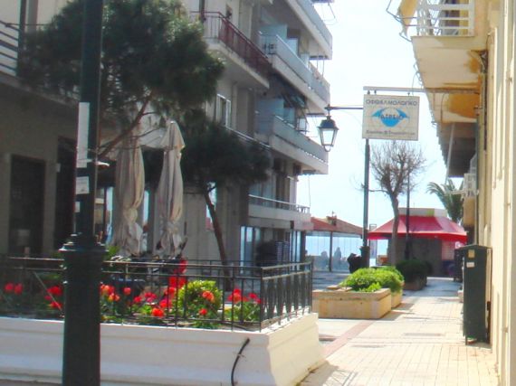 Квартира в Лутраки, Греция, 90 м² - фото 1