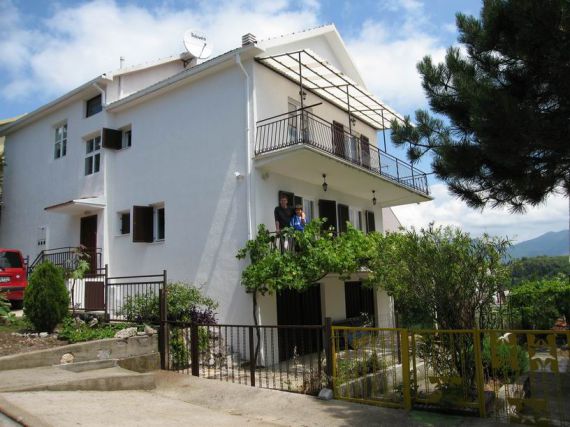 Дом на полуострове Луштица, Черногория, 320 м2 - фото 1