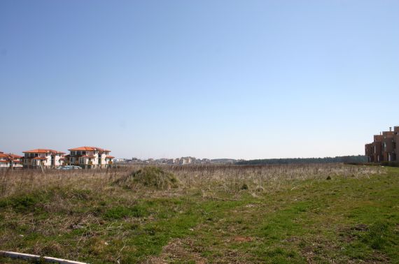 Отель, гостиница в Лозенеце, Болгария, 3 015 м² - фото 1