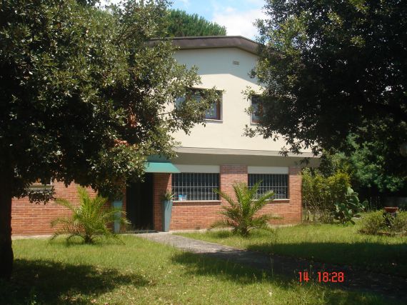 Вилла в Форте деи Марми, Италия, 200 м² - фото 4