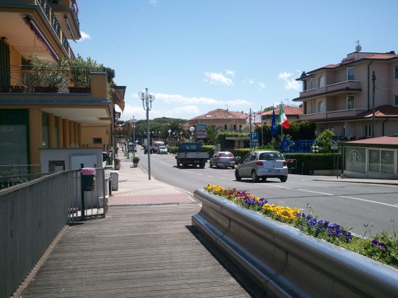 Вилла в Форте деи Марми, Италия, 200 м² - фото 9