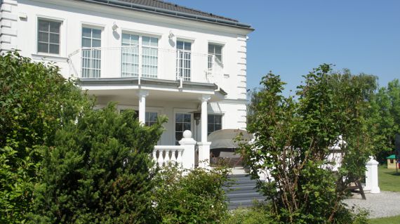 Вилла Предместья Вены, Австрия, 360 м² - фото 1