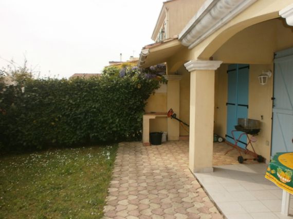 Таунхаус в Антибе, Франция, 80 м² - фото 1