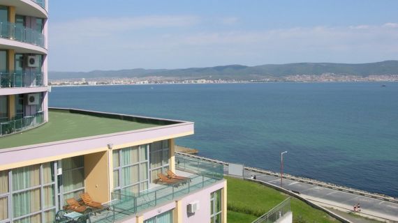 Апартаменты в Несебре, Болгария, 50 м² - фото 1