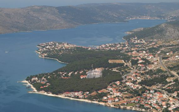 Земля в Хорватии, 1 100 м² - фото 1