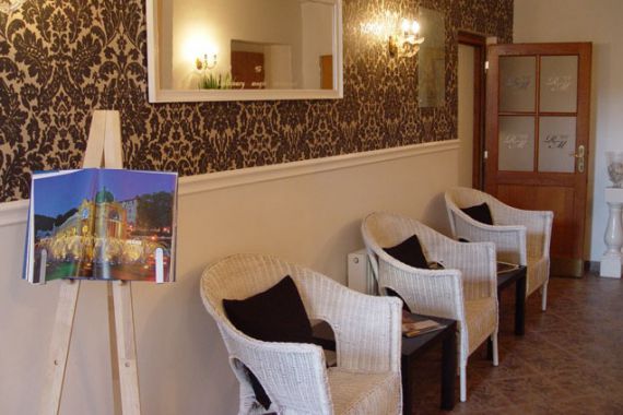 Отель, гостиница в Марианске-Лазне, Чехия, 1 206 м2 - фото 1