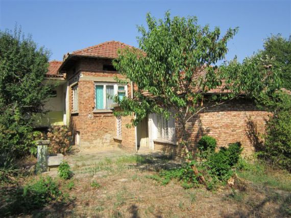 Дом в Велико Тырново, Болгария, 100 м² - фото 1