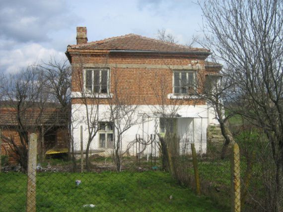 Дом в Ямболе, Болгария, 75 м² - фото 1