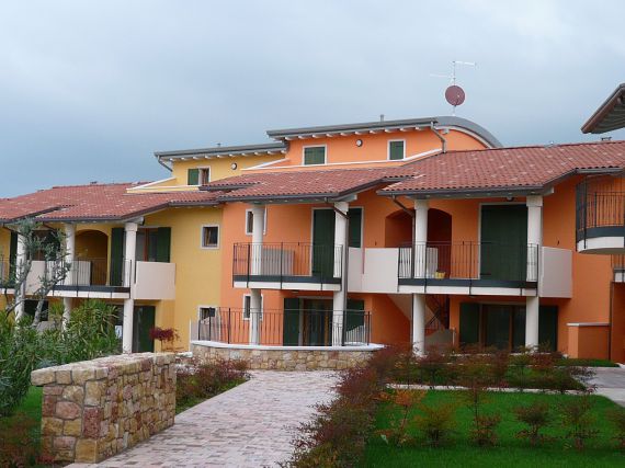 Апартаменты у озера Гарда, Италия, 85 м2 - фото 1