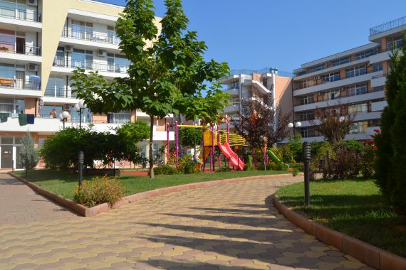 Апартаменты в Бургасе, Болгария, 79.2 м2 - фото 1