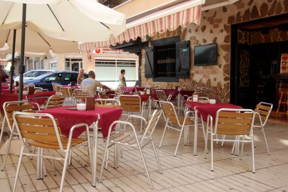 Кафе, ресторан в Гуардамар-дель-Сегура, Испания, 236 м2 - фото 1