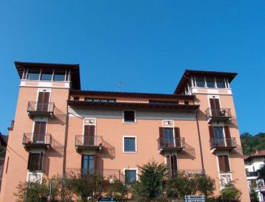 Апартаменты у озера Маджоре, Италия, 70 м2 - фото 1