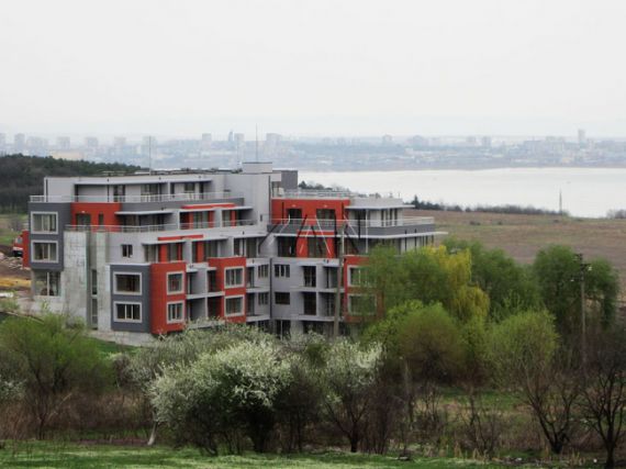 Квартира в Бургасе, Болгария, 78 м2 - фото 1