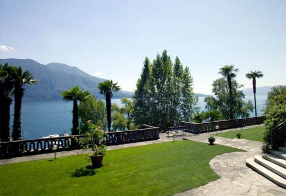 Квартира у озера Маджоре, Италия, 68 м2 - фото 1