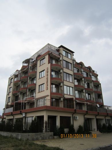 Апартаменты в Поморие, Болгария, 42 м2 - фото 1